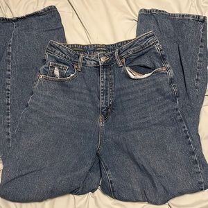 High rise baggy mom jeans